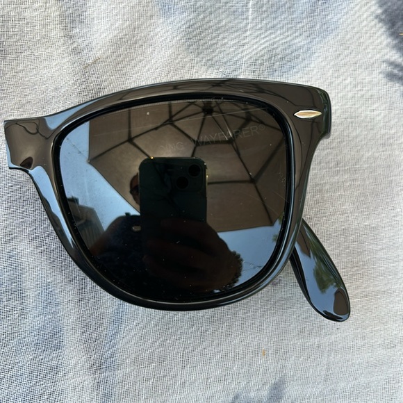๐ Ray Ban Polarized Folding Wayfarer Sunglasses - Picture 2 of 5